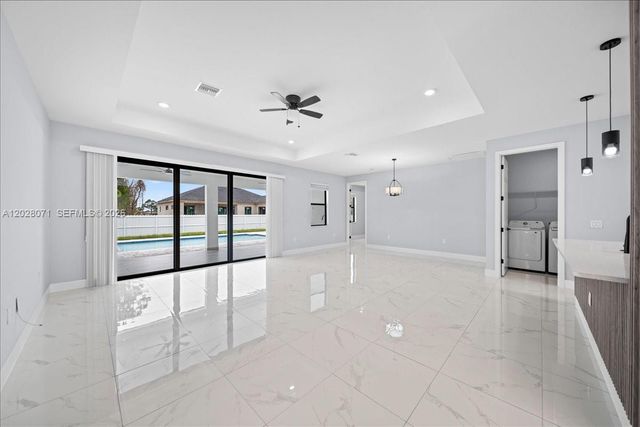 224 Chiquita Boulevard N, Cape Coral, FL 33993
