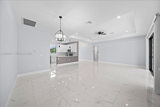 224 Chiquita Boulevard N, Cape Coral, FL 33993