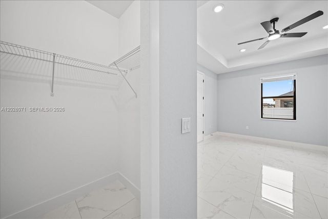 224 Chiquita Boulevard N, Cape Coral, FL 33993