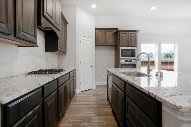 28203 Checker Bend Lane, Spring, TX 77386