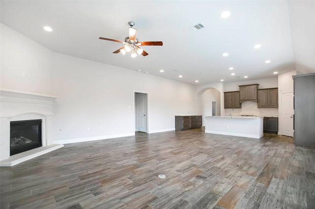 28203 Checker Bend Lane, Spring, TX 77386