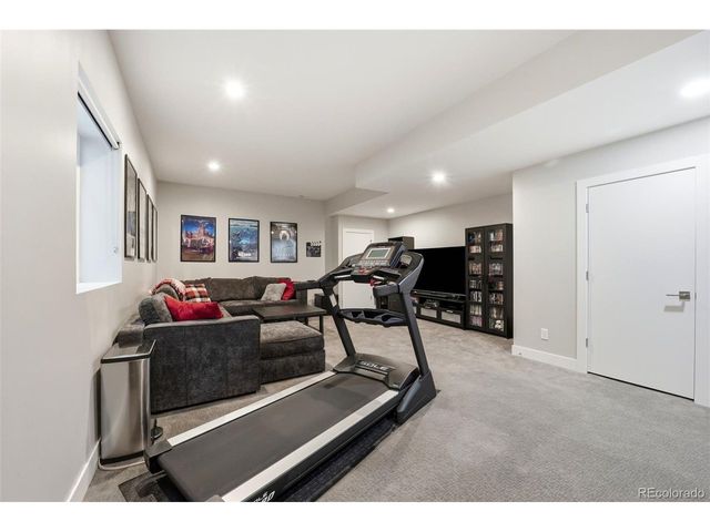 2415 S Williams St, Denver, CO 80210