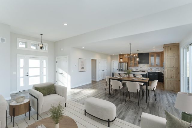 6653 Morgan Drive NW, Byron, MN 55920