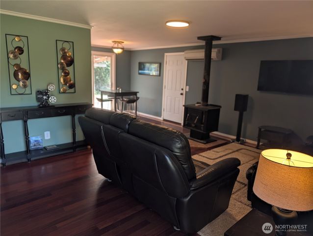 24421 Terrace Place, Black Diamond, WA 98010