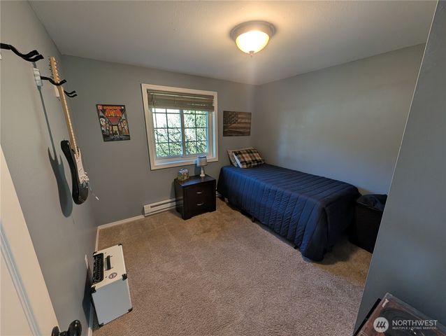 24421 Terrace Place, Black Diamond, WA 98010