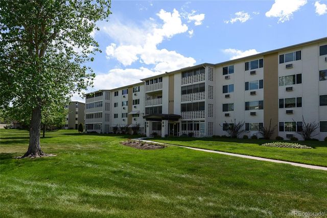 615 S Alton Way 12B, Denver, CO 80247