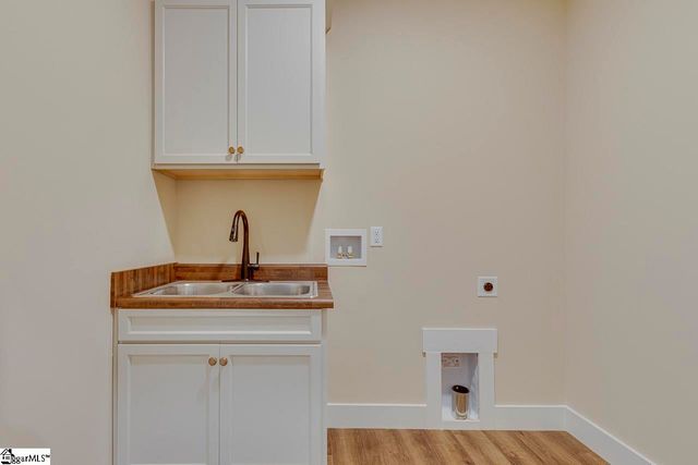 4919 Jug Factory Road, Campobello, SC 29322