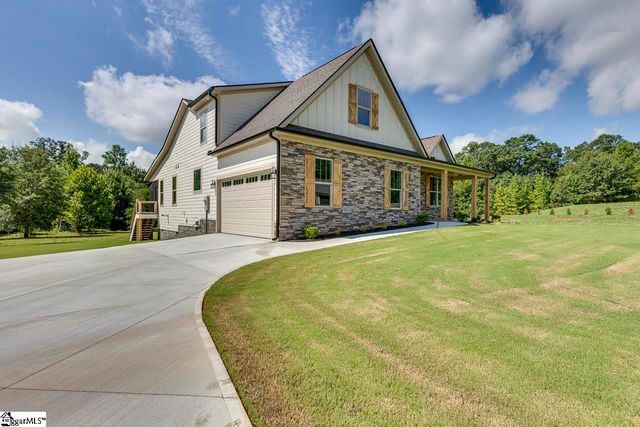4919 Jug Factory Road, Campobello, SC 29322