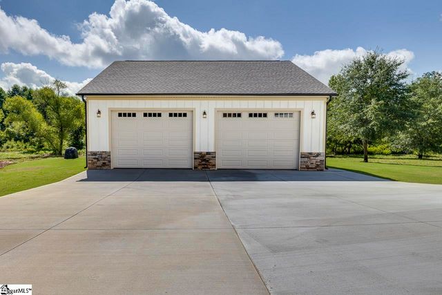 4919 Jug Factory Road, Campobello, SC 29322