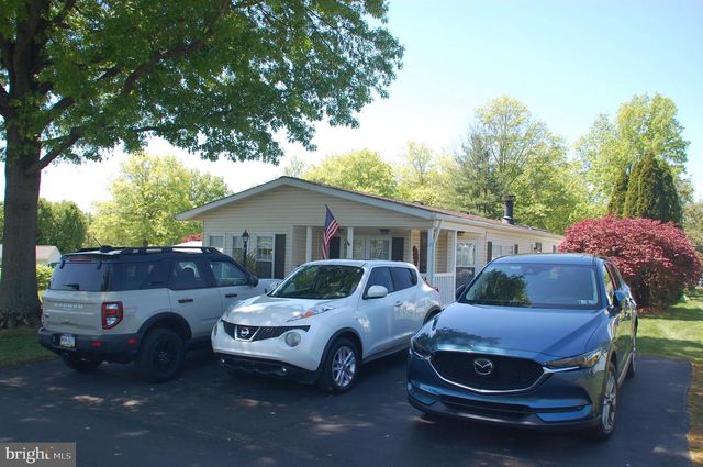 12 VICTORIA CT, Souderton, PA 18964