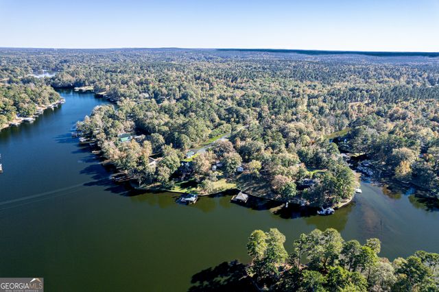 162 Bentley Drive NW, Milledgeville, GA 31061