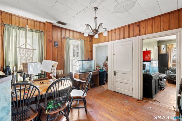 121 Cedar Street, Norwich, CT 06360