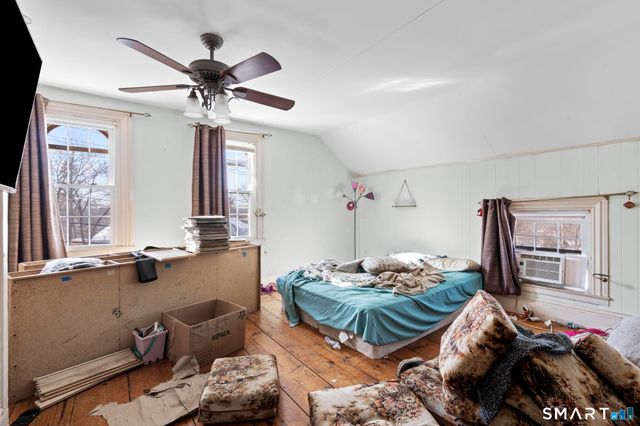 121 Cedar Street, Norwich, CT 06360