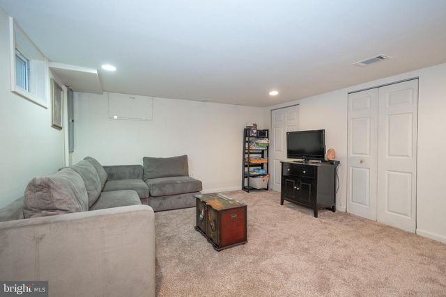 62 SCHILLER AVE, Narberth, PA 19072