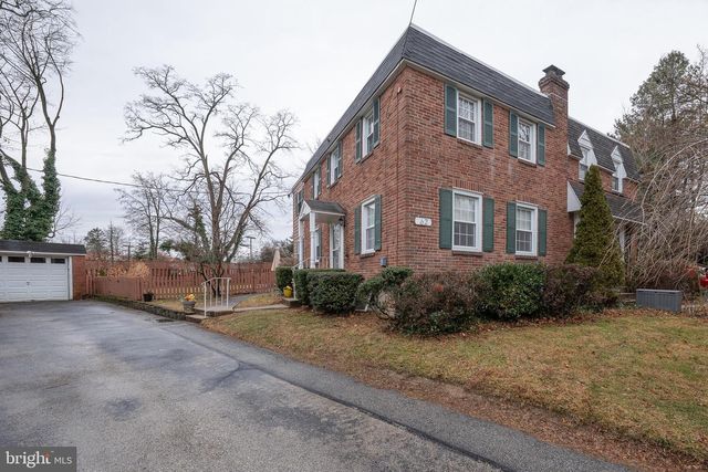 62 SCHILLER AVE, Narberth, PA 19072