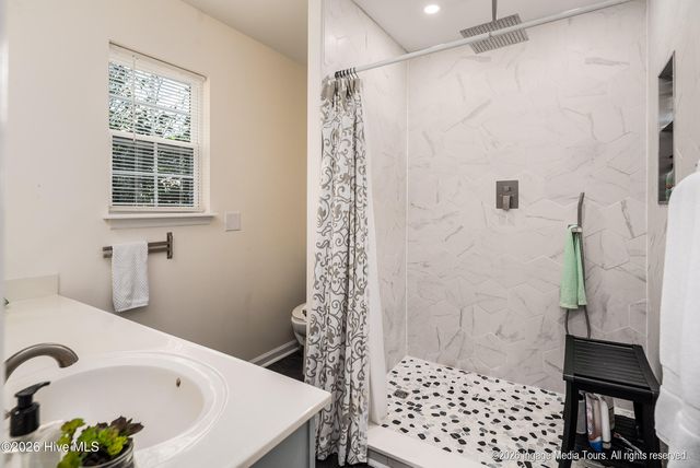 1809 Gretna Drive, Greenville, NC 27834