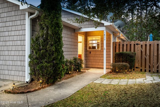 1809 Gretna Drive, Greenville, NC 27834