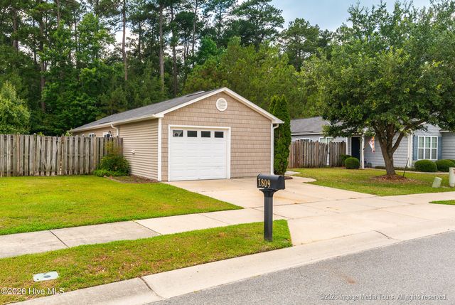 1809 Gretna Drive, Greenville, NC 27834