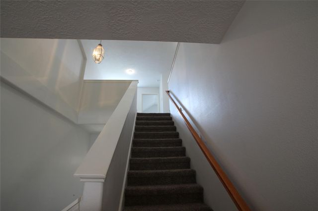 814 Forest Thicket Lane, Houston, TX 77067