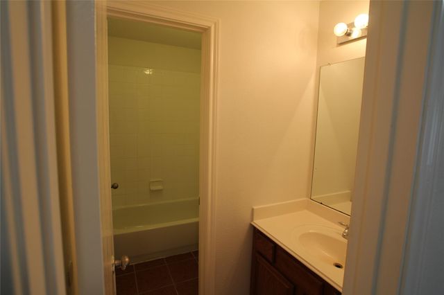 814 Forest Thicket Lane, Houston, TX 77067