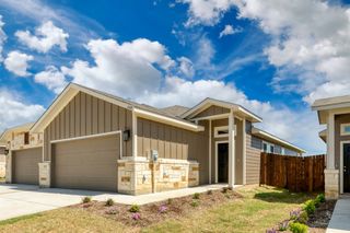 744 Wheatfield Drive, Venus, TX 76084