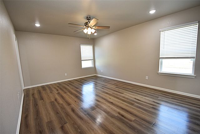 832 Elm Street, Seminole, OK 74868