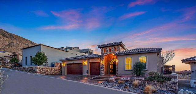 440 MAJESTIC MOUNTAIN Drive, El Paso, TX 79912