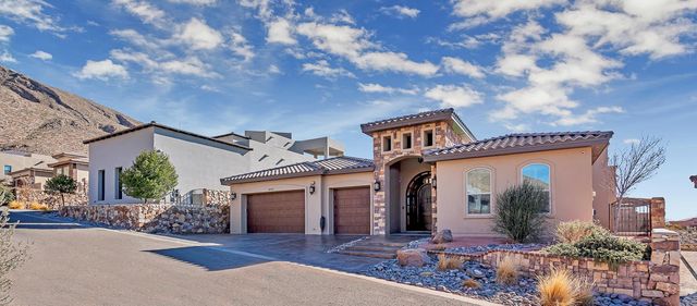 440 MAJESTIC MOUNTAIN Drive, El Paso, TX 79912