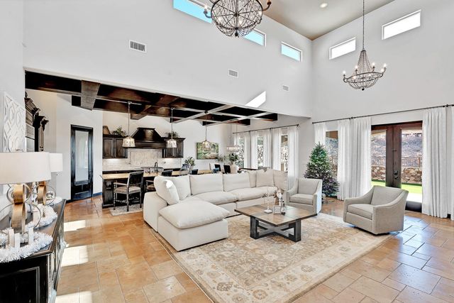 440 MAJESTIC MOUNTAIN Drive, El Paso, TX 79912