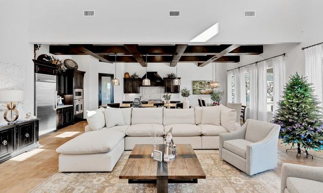 440 MAJESTIC MOUNTAIN Drive, El Paso, TX 79912