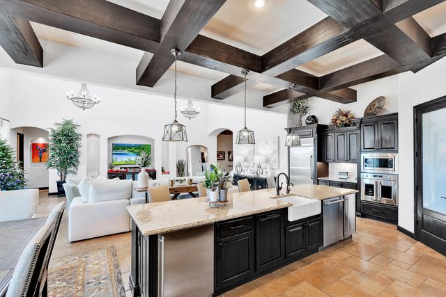 440 MAJESTIC MOUNTAIN Drive, El Paso, TX 79912