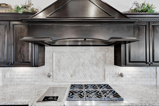 440 MAJESTIC MOUNTAIN Drive, El Paso, TX 79912