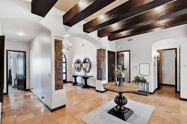 440 MAJESTIC MOUNTAIN Drive, El Paso, TX 79912