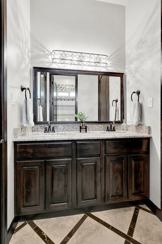 440 MAJESTIC MOUNTAIN Drive, El Paso, TX 79912