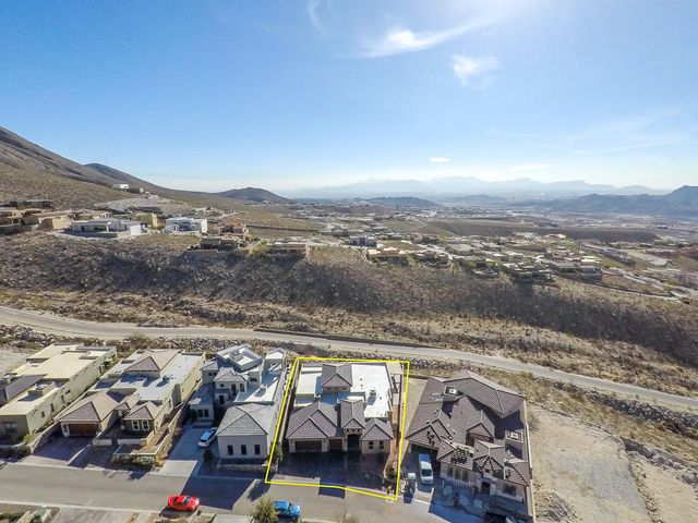 440 MAJESTIC MOUNTAIN Drive, El Paso, TX 79912