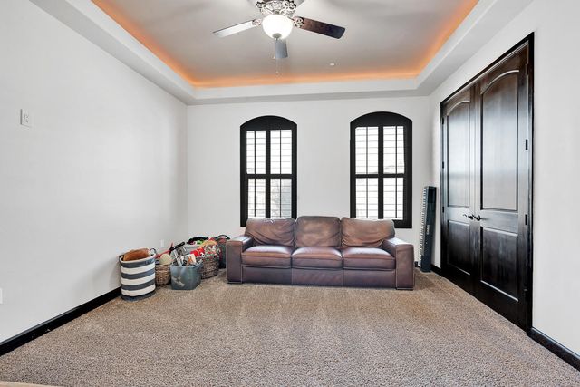 440 MAJESTIC MOUNTAIN Drive, El Paso, TX 79912