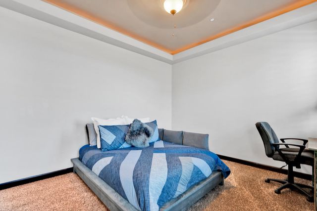 440 MAJESTIC MOUNTAIN Drive, El Paso, TX 79912