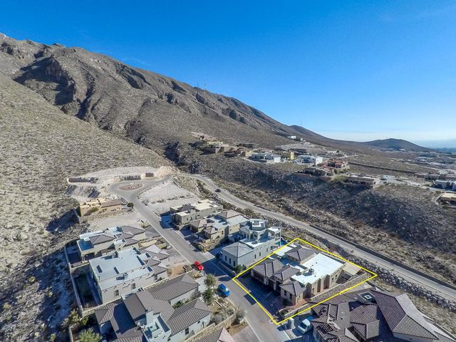 440 MAJESTIC MOUNTAIN Drive, El Paso, TX 79912