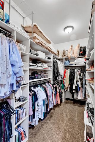 440 MAJESTIC MOUNTAIN Drive, El Paso, TX 79912