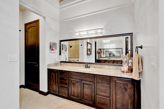 440 MAJESTIC MOUNTAIN Drive, El Paso, TX 79912