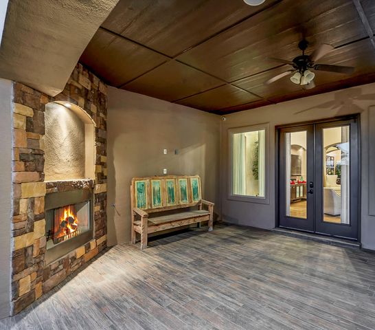 440 MAJESTIC MOUNTAIN Drive, El Paso, TX 79912