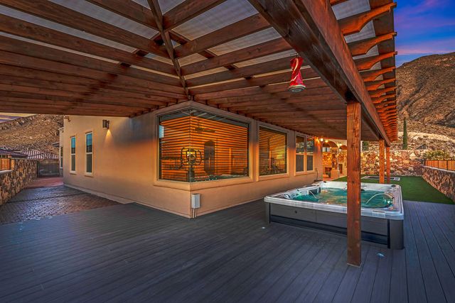 440 MAJESTIC MOUNTAIN Drive, El Paso, TX 79912