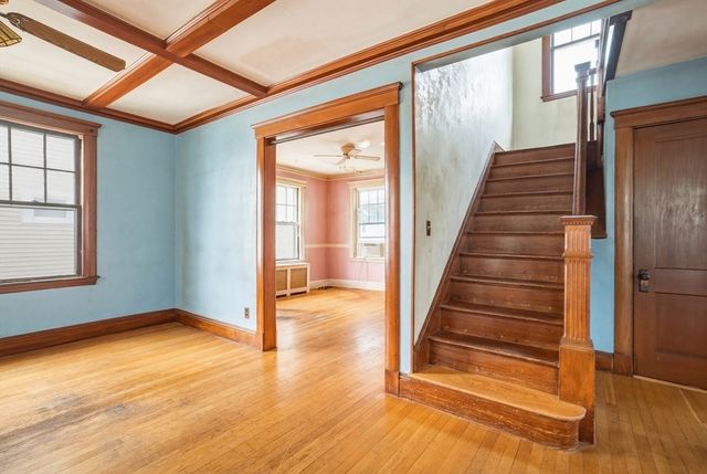 17 Harriet Ave, Belmont, MA 02478
