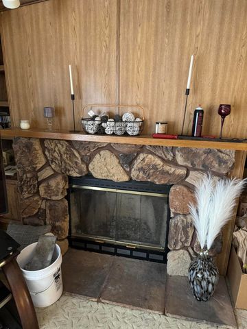 25 E Carter Street, Wheatfield, IN 46392