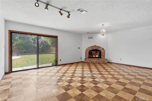 9831 Quartz, Chatsworth, CA 91311