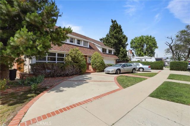 9831 Quartz, Chatsworth, CA 91311