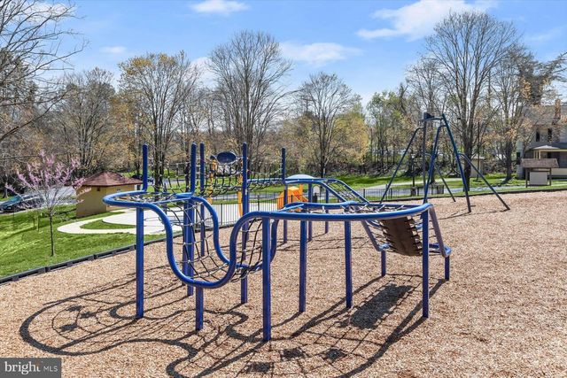 6452 KNIGHT DR, Eldersburg, MD 21784