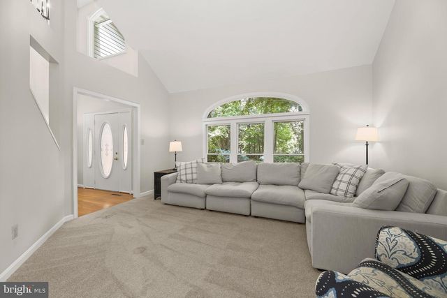 6452 KNIGHT DR, Eldersburg, MD 21784