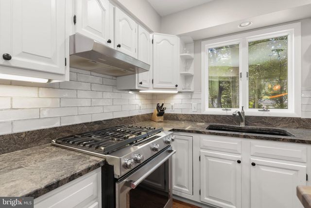 6452 KNIGHT DR, Eldersburg, MD 21784