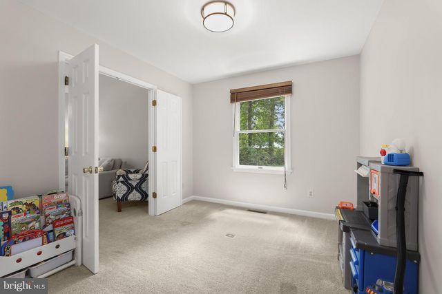 6452 KNIGHT DR, Eldersburg, MD 21784
